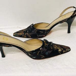 Joey “Tibet”. Multicolored D’Orsay Pumps. Size 10M